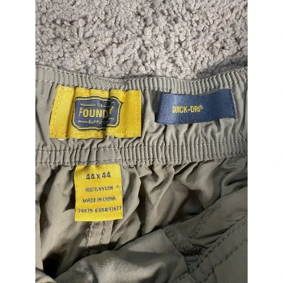 The Foundry Quick Dri Shorts Men 44x44 Brown Cargo Pockets Lightweight Utility - Picture 2 of 7